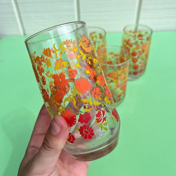 Other - Vintage Orange & Yellow Floral Gradient Glasses – Set of 4